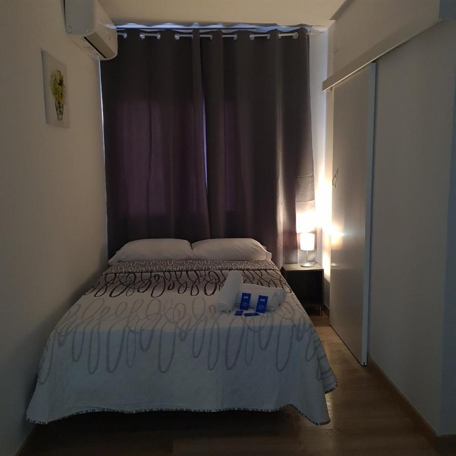 Hostal Vara Madrid Eksteriør billede