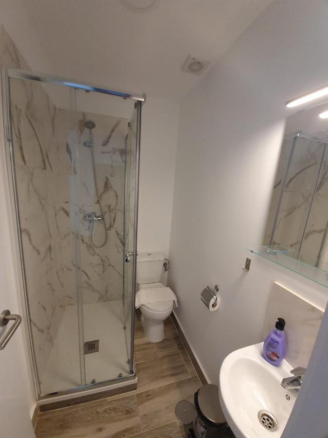 Hostal Vara Madrid Eksteriør billede